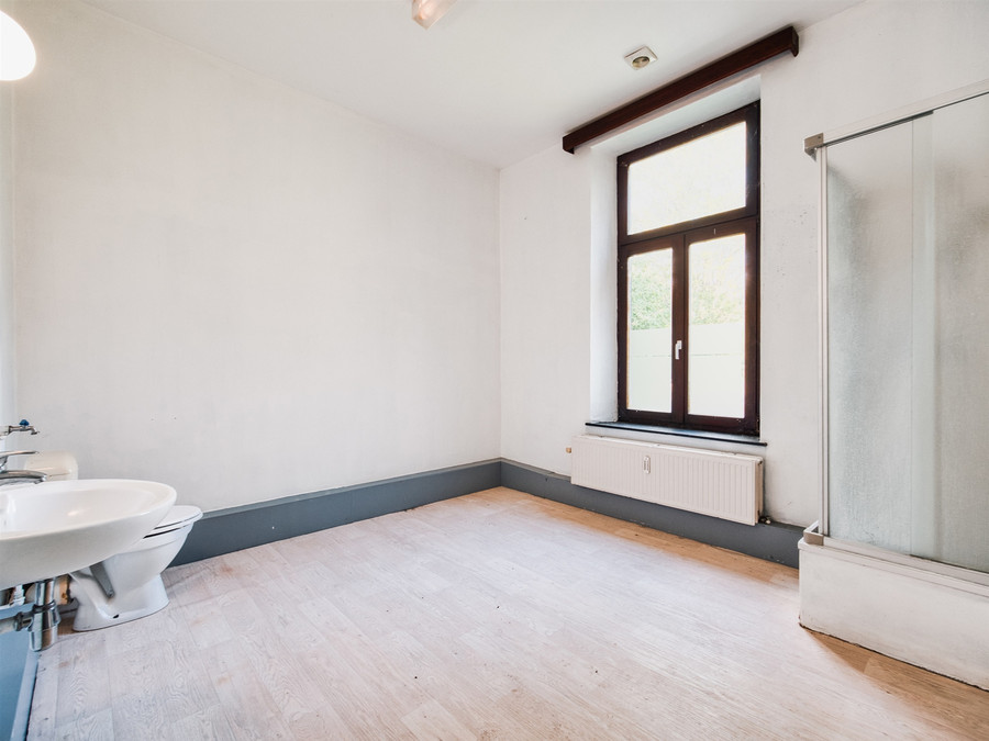 Maison d'hab uni ou possibilité 4 logements - photo 11