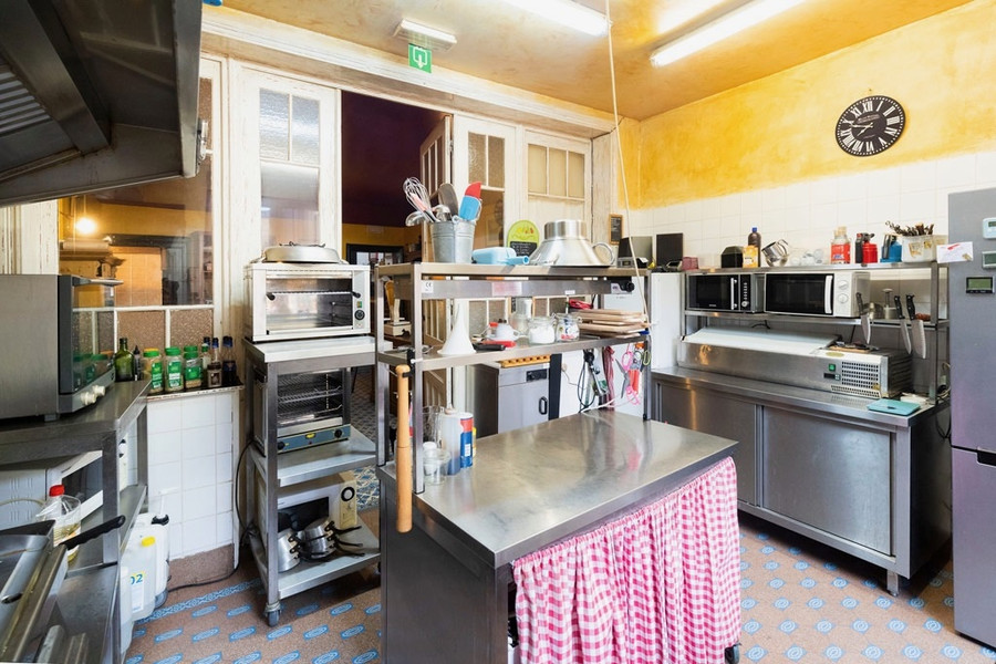 Immeuble à usage mixte bureaux - photo 8