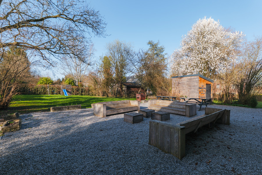 Ensemble immobilier : 1 gîte, 4 apparts, garages, piscine - photo 13